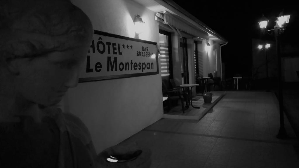 Hotel Montespan Люссак-ле-Шато Екстер'єр фото